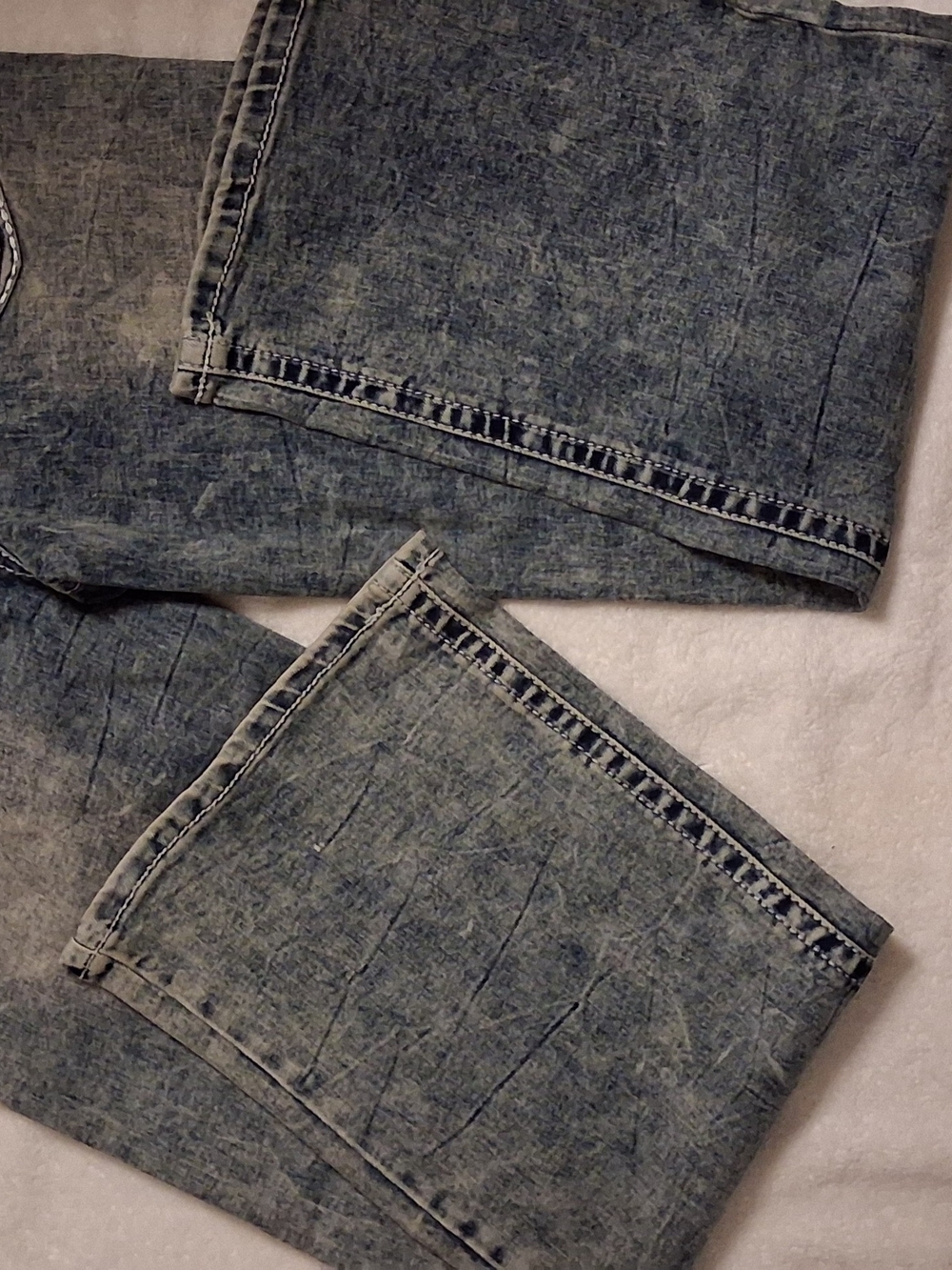 NWT Telepatía Mid Rise Wide Leg Acid Wash Floral Skull Jeans Size 7/28